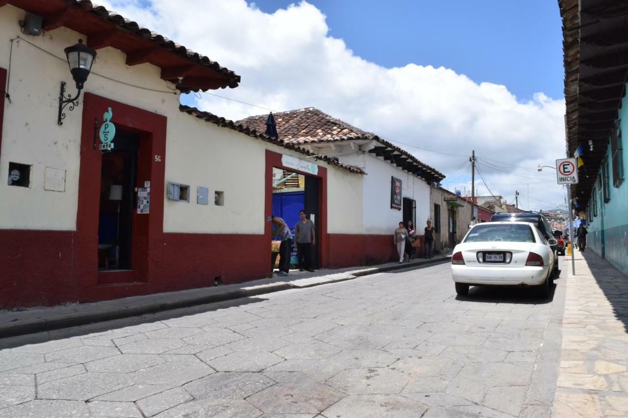 POSADA SANTA SAN CRISTÓBAL DE LAS CASAS